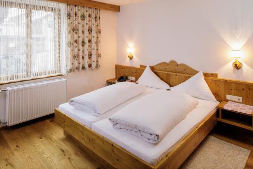 Hotel Komperdell - image 11