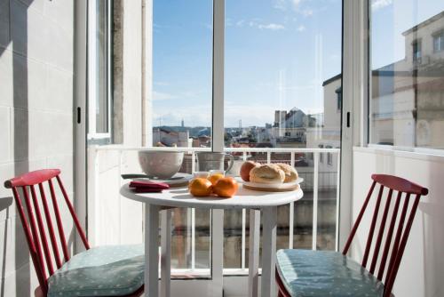 Light Lovers Apartment - Principe Real, Lisbona