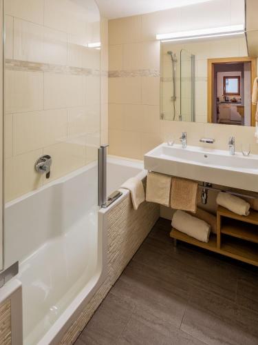 Hotel Komperdell - image 10