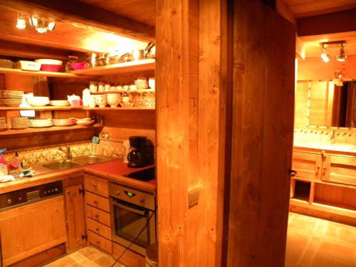 CHALET GRINCH 90m2, 3 Sdb, skis aux pieds, wifi