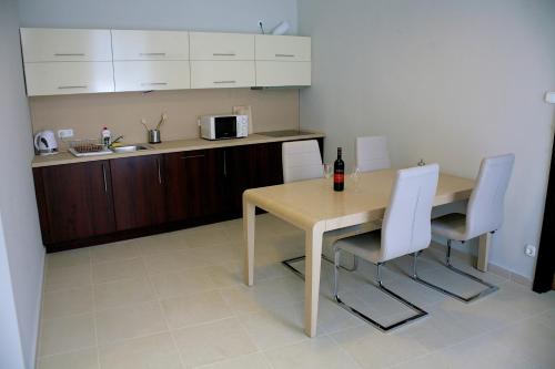 Five Season's Apartment, Budapešť (fotografie 5)