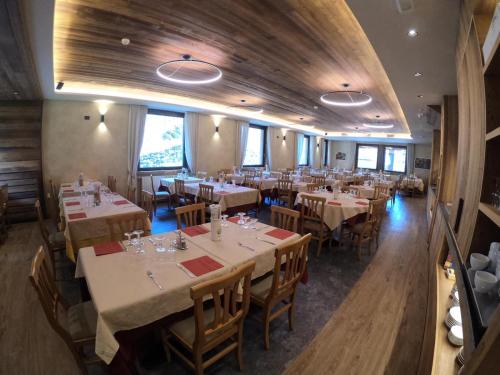 Hotel Ristorante Miramonti in Val Masino