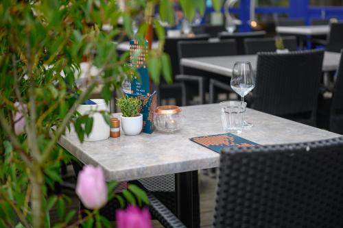 Tulip Inn Antwerpen - image 2
