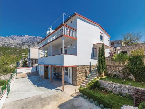  One-Bedroom Apartment in Jablanac in Jablanac