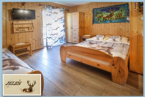 3 twin beds