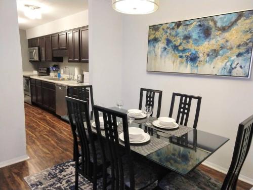 Desirable Condo in Central Raleigh