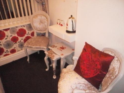 The Withnell Hotel - image 6