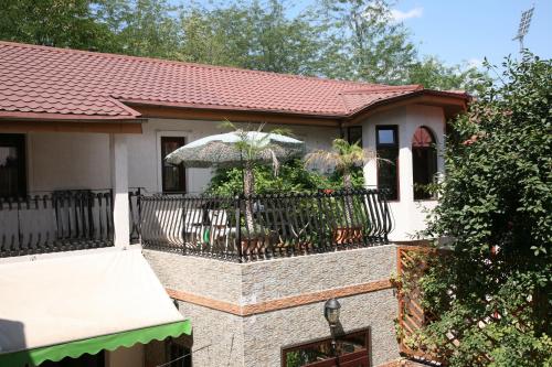 City Garden Rooms and Apartments - Accommodation - Bucharest