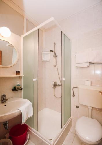  Apartments & Rooms Peranic in Novalja