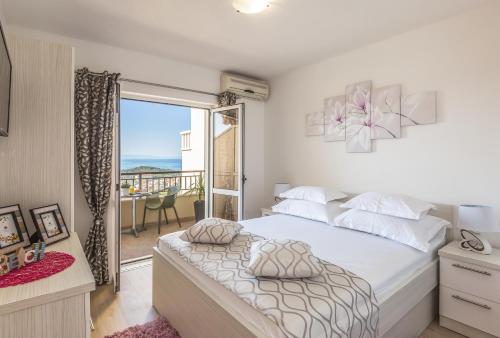 Apartments Lana - image 3
