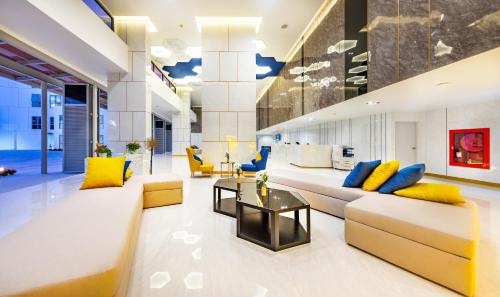 Beehive Boutique Hotel Phuket photo 4