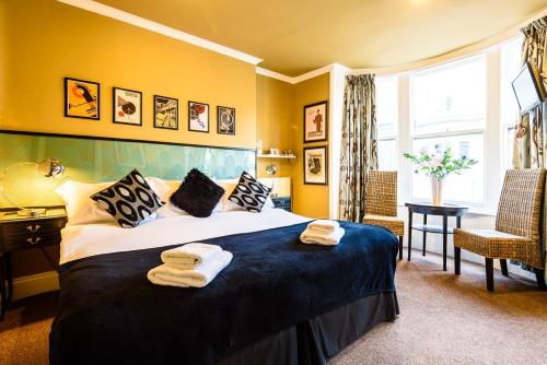 Paskins Town House - image 4