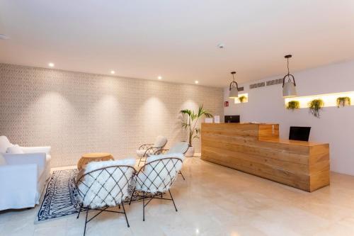 Hotel Sa Clau by Mambo - image 7