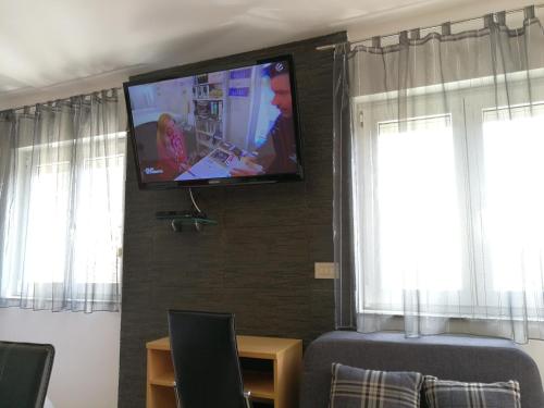 Familia City Center Apartments - image 13