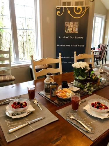 Ételek és italok, Au Gré Du Temps - Gîte B&B (Au Gre Du Temps - Gite B&B) in Shefford (QC)