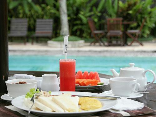 Saraswati Borobudur Hotel