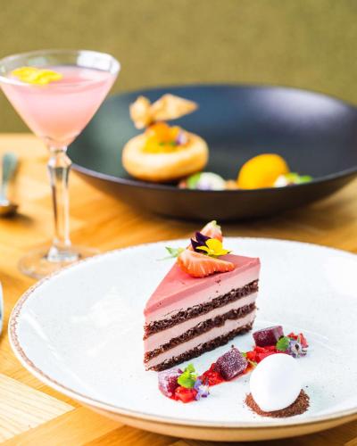 Hyatt Regency Birmingham - image 14