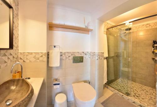 CENTER Penthouse - MEDIEVAL Town 10'- BEACH 2'