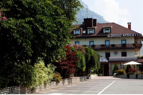 Albergo Aprica Hotel de charme Ossimo