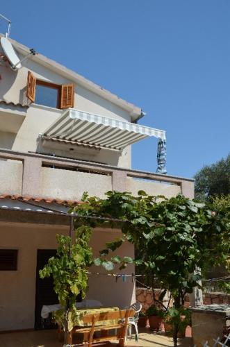 Apartments Josip - image 4