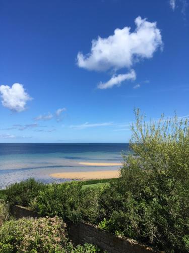 Chambres d'hôtes Les 4 Vents Pointe du Hoc - Landing Beaches – Grandcamp Maisy, NY