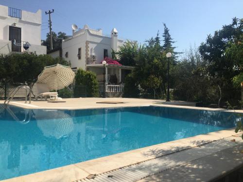  Villa Nora, Unterkunft in Yalıkavak