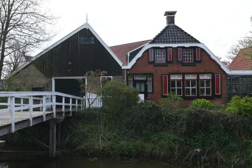  Oan 'e feart, Pension in Schraard bei Westhoek
