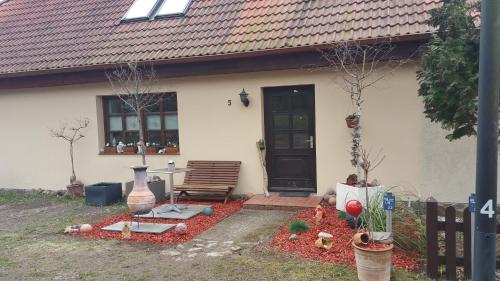 Haus Speck 5 11.0km von Möllenhagen entfernt