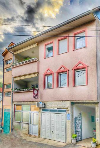 ทัศนียภาพภายนอกโรงแรม, Rooms Deny in มอส์ทาร์