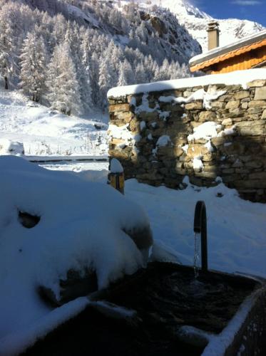 CHALET GRINCH 90m2, 3 Sdb, skis aux pieds, wifi