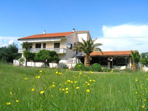  Antonio sunny 1, Unterkunft in Ljubač