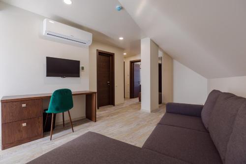 Hotel BLOOM Batumi – Batumi, IL