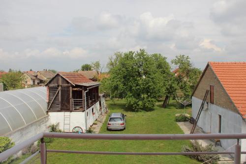 Lux House Olga - main image
