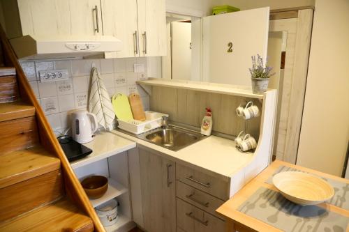 Létesítmények, Hann Apartments in Podbara