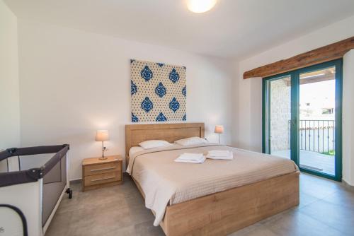 Villa Pomer with a private Swimming pool near the Sea - image 3