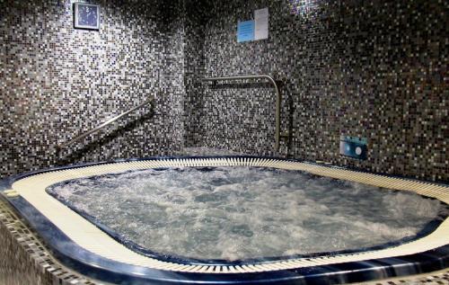 熱水浴池, Ignalinos sporto ir pramogų centras (Ignalinos sporto ir pramogu centras) in 伊格納利納