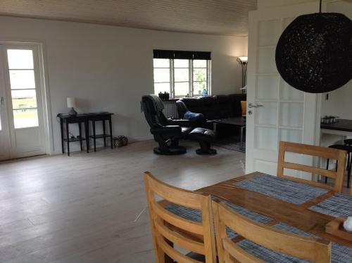 Ny istandsat træhus i Givskud in Give