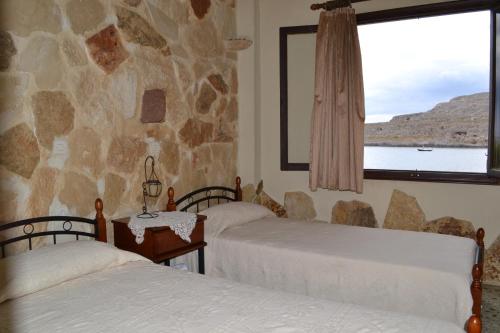 Athena Rooms - image 6