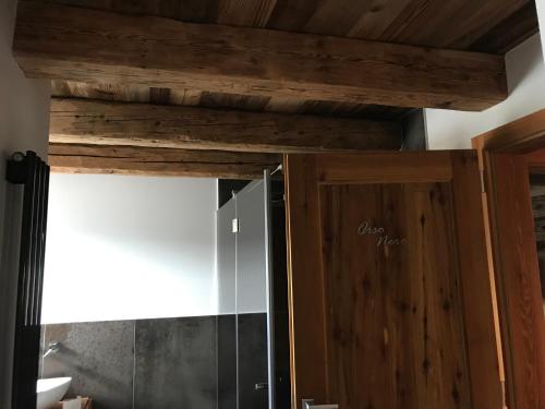 Grizzly Haus - image 8