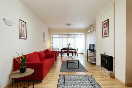  Casa Luar by Real Life Concierge in Portimão