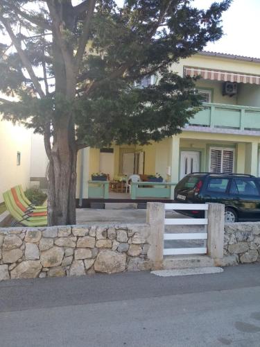 Apartmani Ana Vir - image 2