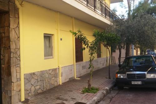 Ulaz, House furnished with garage, yard near Park at Amfiali Piraeus Port in Pirej
