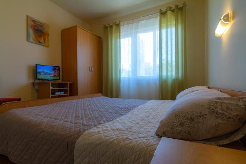 Apartments & Rooms Sanja 3