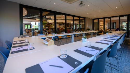 Campanile Hotel & Restaurant Eindhoven - image 2