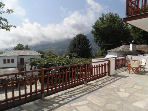 Hotel Vrionis - image 4
