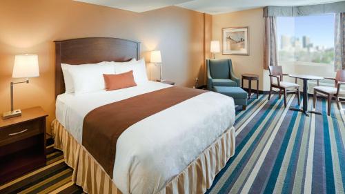 1 queen bed