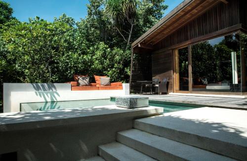 Beach Pool Villa image 3