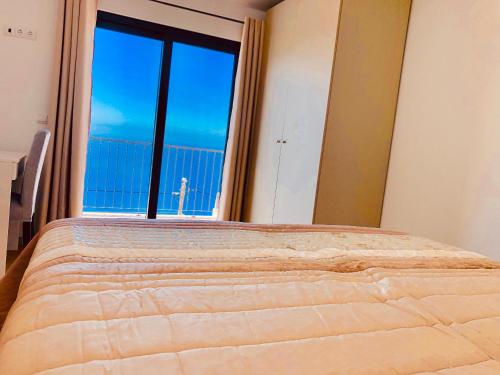  Villa da Bisa with heated swiming pool in Arco da Calheta