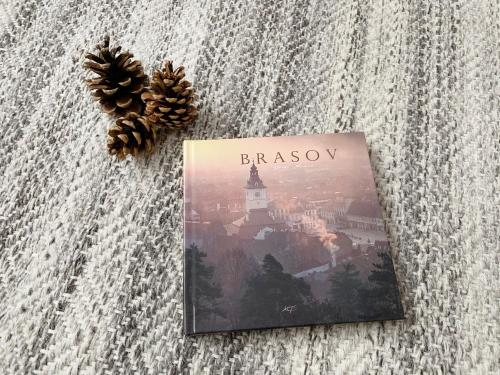 MHC Quiet Deluxe Suite near Downtown - Free Parking