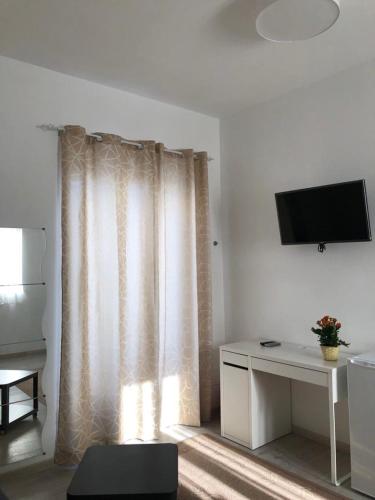 Deluxe Lipari Room